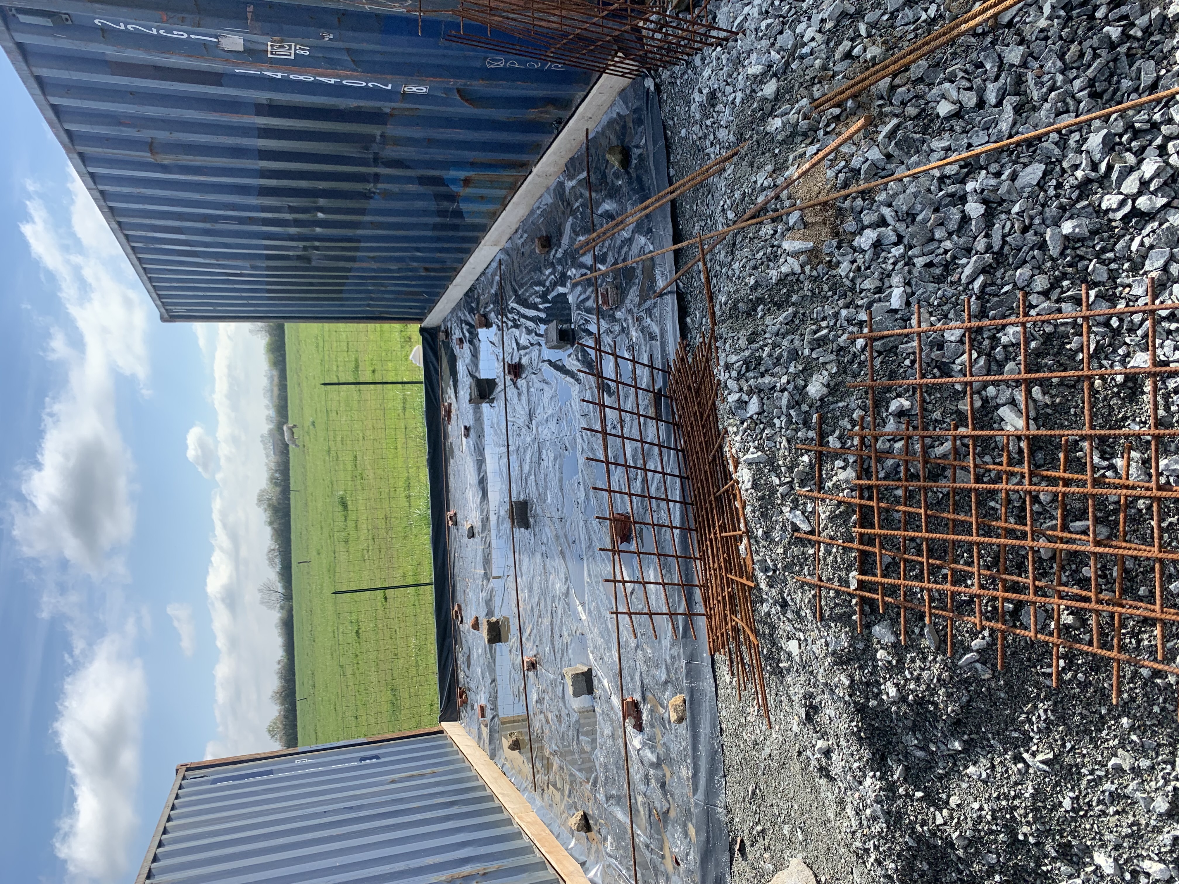 Dalle — fond de forme compacté